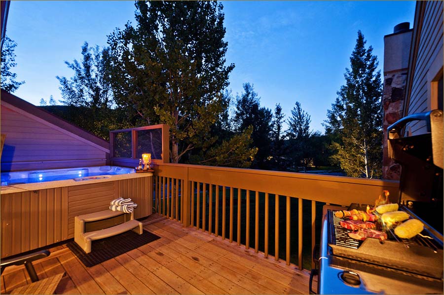 Forest views and private hot tub under the stars.
