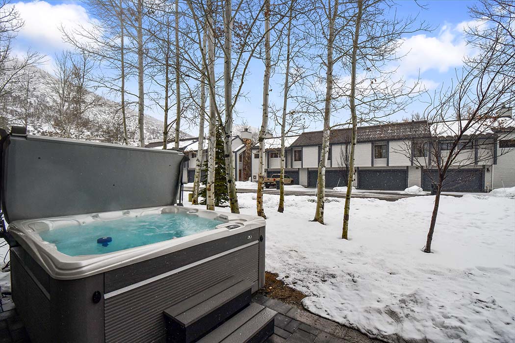 Private outdoor hot tub.