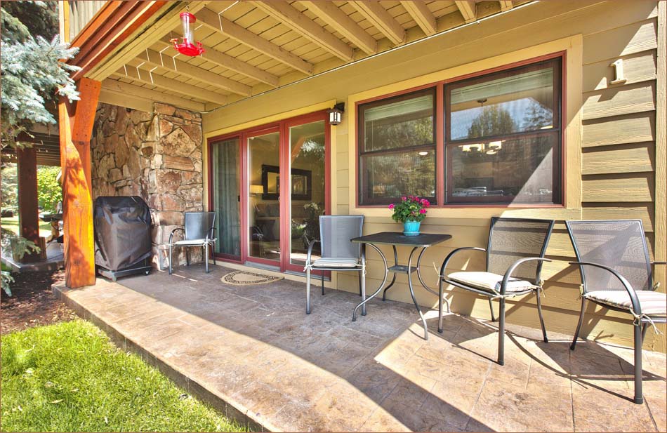 Park City Chalet front patio entrance with dining, views and gas BBQ Grill.