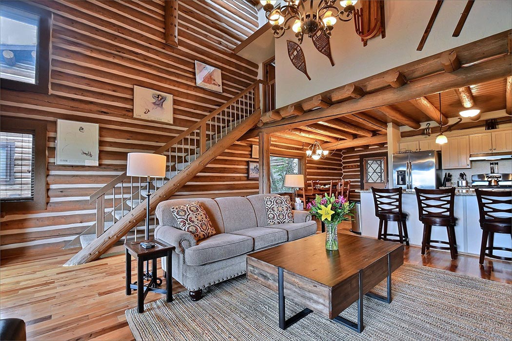 Park City private holiday lodging accommodations at the Temptation Ski Trail in Park City.